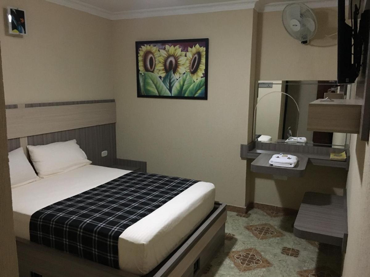 Hotel Don Juan 布加 外观 照片